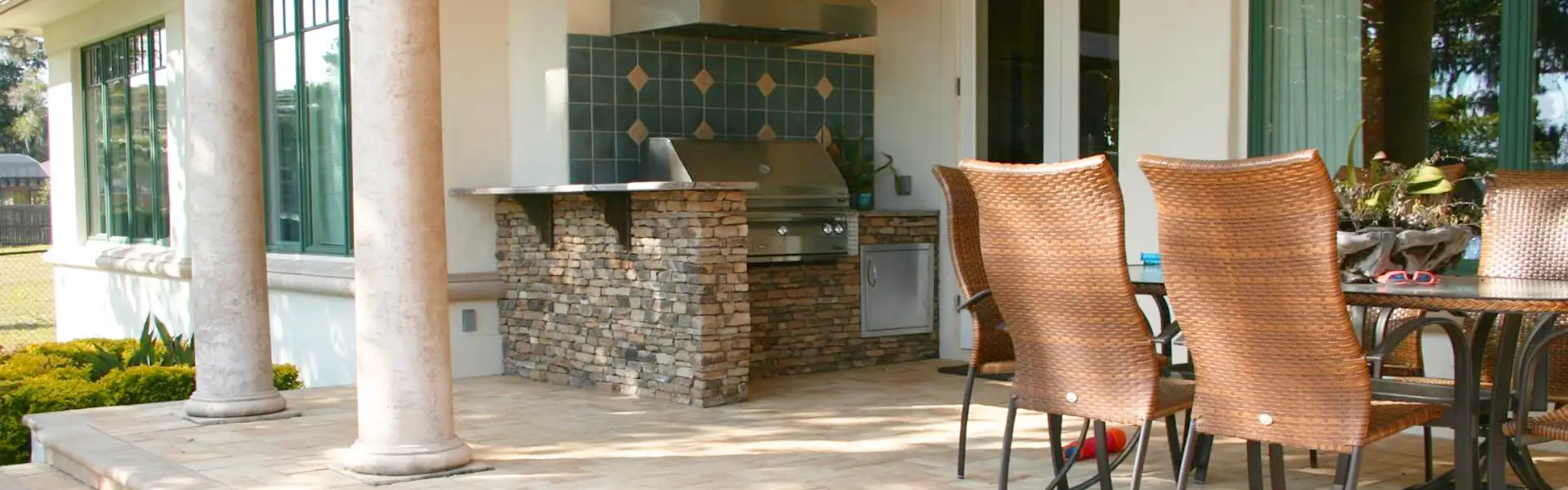 Outdoor Kitchens
